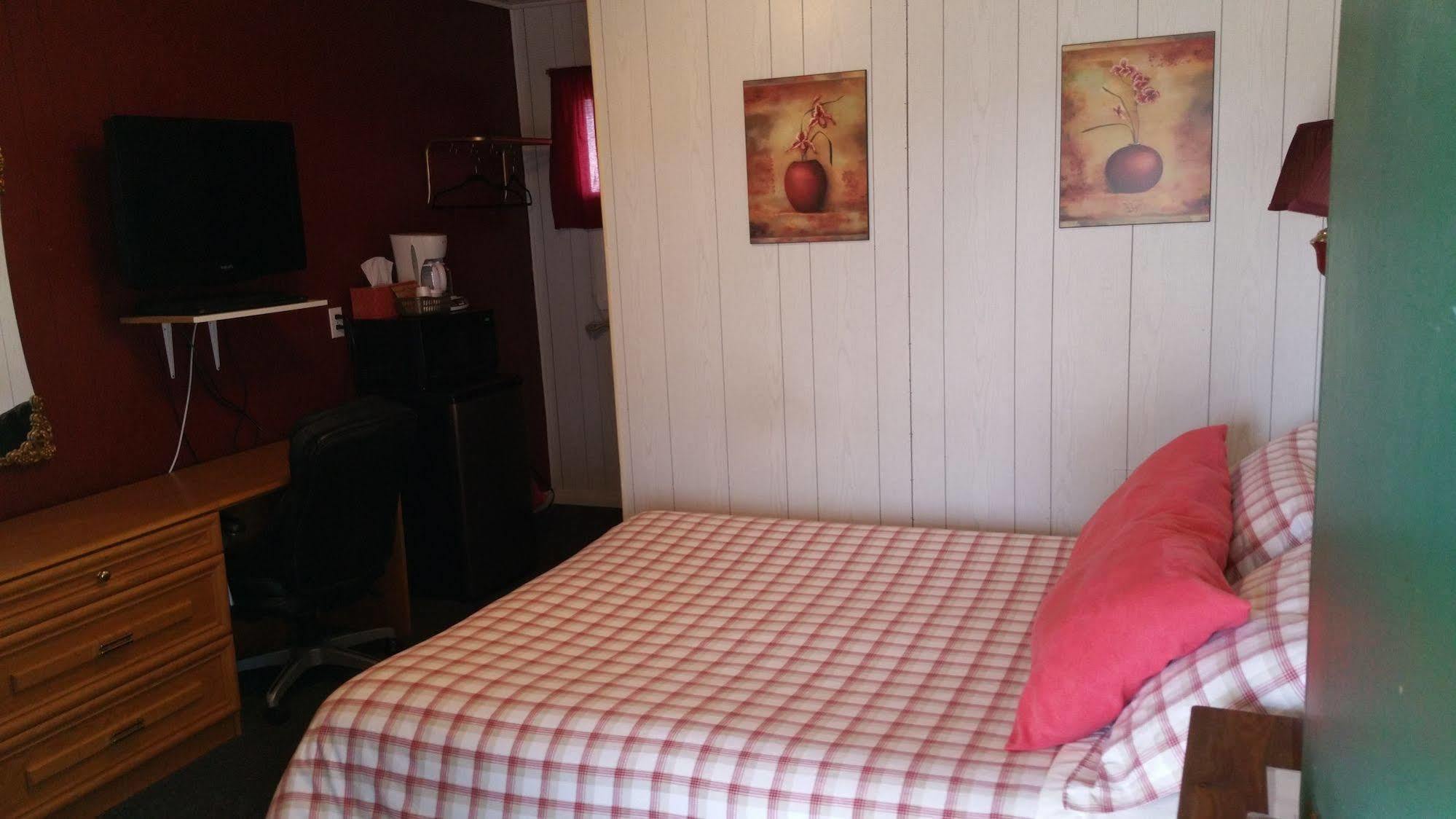 Wolseley Motel ภายนอก รูปภาพ